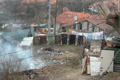 Nicht alle Häuser sind so gut in Schuss wie die der Roma-Familien Tucková und Vornová im slowakischen Dorf Durkov.